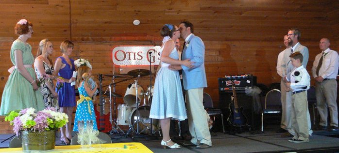 7C6DE0C3-AAE5-4DE9-98D8-83952ADF7B9F